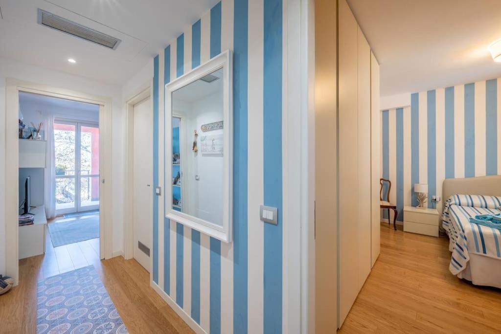 Seaview Cavi B. 100Mt Dal Mare Apartment Lavagna Exterior photo